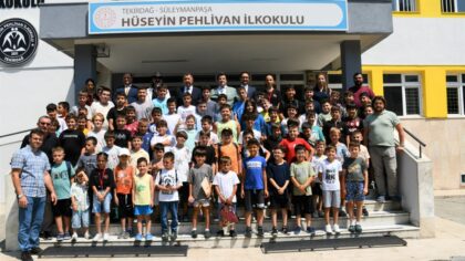 İl Millî Eğitim Müdürü Dr. Aziz Yeniyol, Yaz Okulu Programını Ziyaret Etti