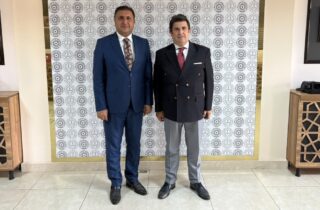İstanbul İl Millî Eğitim Müdürü Doç. Dr. Murat Mücahit Yentür'den İl Millî Eğitim müdürü Dr. Aziz Yeniyol'a Ziyaret