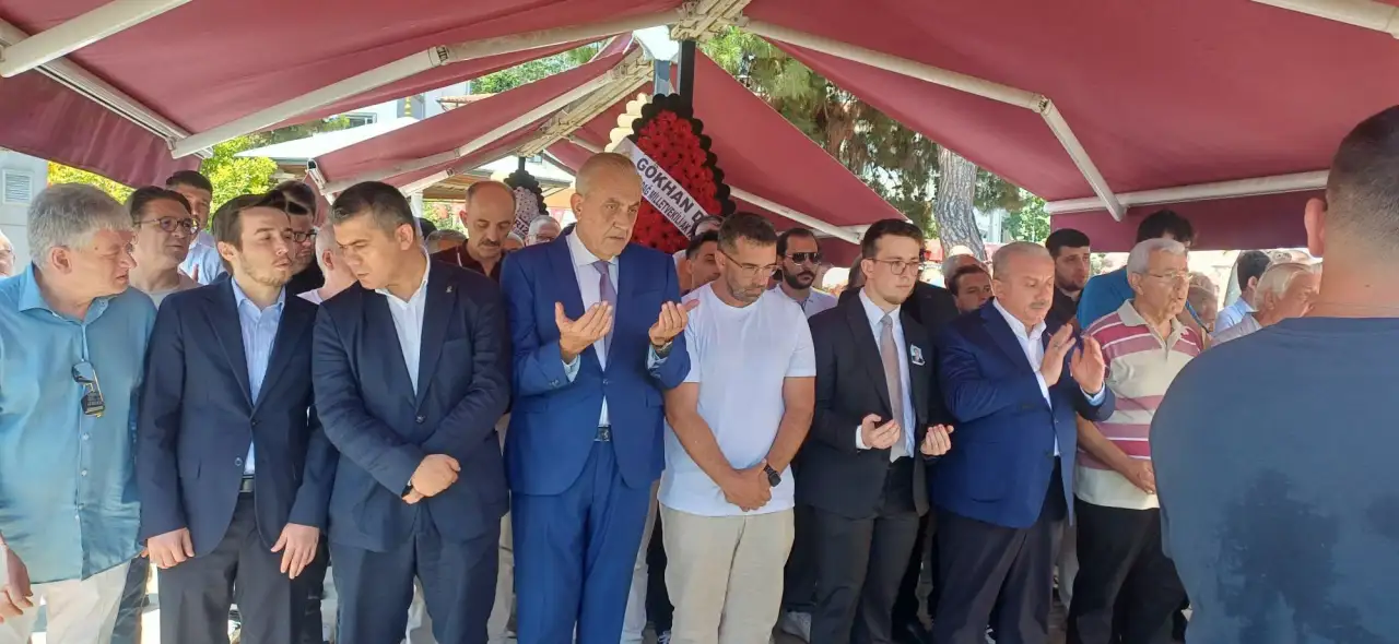 Mehmet İşcan Defnedildi