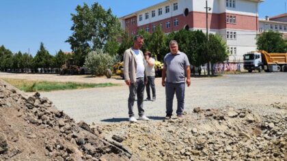 Okullar Bölgesinde Yol Çalışmaları Başladı