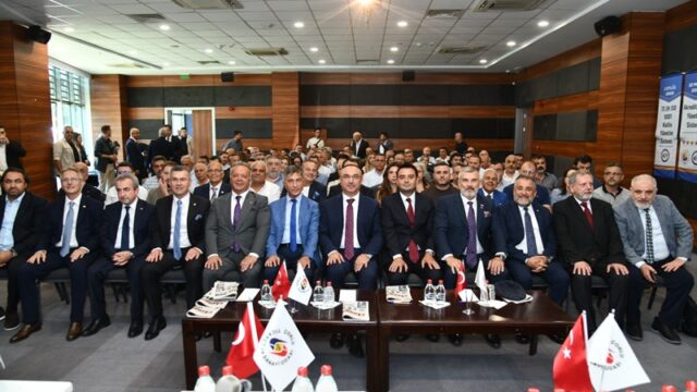 Tekstil Zirvesi Toplantısı Düzenlendi