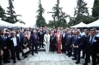 ÜNİVERSİTEMİZ REKTÖRÜ PROF. DR. MÜMİN ŞAHİN, BATI TRAKYA’DA DR. SADIK AHMET’İ ANMA TÖRENLERİNE KATILDI VE TEMASLARDA BULUNDU