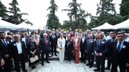 ÜNİVERSİTEMİZ REKTÖRÜ PROF. DR. MÜMİN ŞAHİN, BATI TRAKYA’DA DR. SADIK AHMET’İ ANMA TÖRENLERİNE KATILDI VE TEMASLARDA BULUNDU
