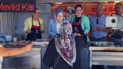 AK Parti Tekirdağ Kadın Kolları’ndan Şehir Hastanesi’nde Kandil Lokması