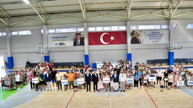 Çorlu Belediyesi Yaz Spor Okulları Coşkulu Bir Kapanışla Sona Erdi