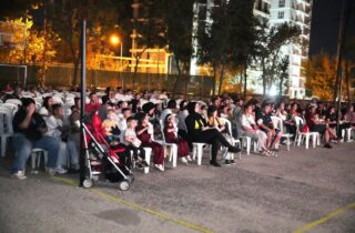 Çorlu`da Açık Havada Sinema Keyfi Devam Ediyor