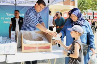 HAYIRLI KANDİLLER