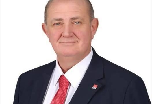 Hayrabolu Belediye Başkanı Tuncer Başoğlu AK Parti’ye Geçiyor