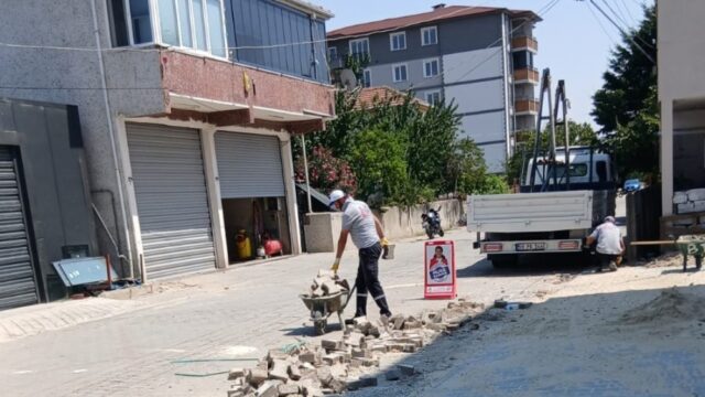 HER MAHALLEMİZE, HER SOKAĞIMIZA EŞİT HİZMET ANLAYIŞIYLA ÇALIŞIYORUZ!