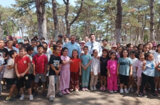 İl Millî Eğitim Müdürü Dr. Aziz Yeniyol, Yaz Okulu Öğrencileriyle Piknik Etkinliğinde Buluştu