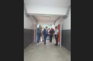 İlçe Milli Eğitim Müdürü Fahri Kırmızı, İlçemiz TEV Mübeccel Albay Şerafettin Gezgiç Mesleki Eğitim Merkezini Ziyaret Etti.