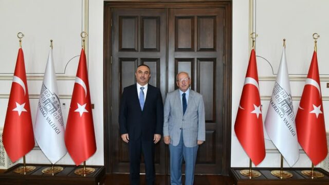 KADİR ALBAYRAK’TAN VALİ RECEP SOYTÜRK’E ZİYARET