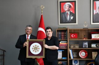 Kütahya Dumlupınar Üniversitesi Rektörü Prof. Dr. Süleyman Kızıltoprak'tan İl Millî Eğitim Müdürü Dr. Aziz Yeniyol'a Ziyaret