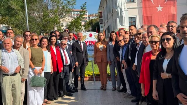 TEKİRDAĞ YENİ PARTİ İLK ÇELENGİNİ 30 AĞUSTOS’TA SUNDU