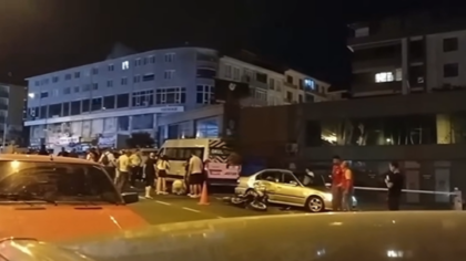 Tekirdağ’da Motosiklet ile Otomobil Çarpıştı: 2 Genç Yaralandı