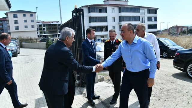 Vali Soytürk Gazi Gür’ü Ziyaret Etti
