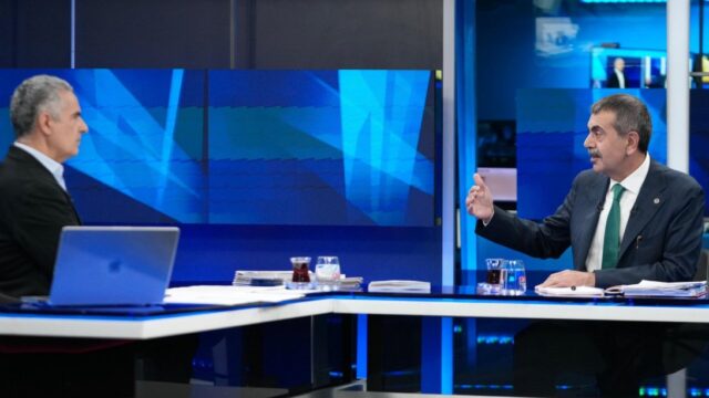 Bakan Tekin, Cnn Türk Canlı Yayınında Eğitim Gündemini Değerlendirdi