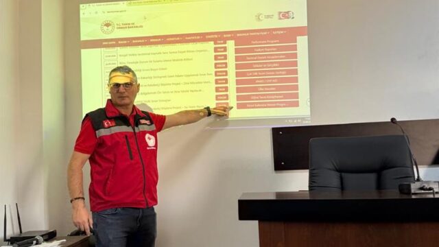 KIRSAL KALKINMA YATIRIM PROGRAMI’NDA FAYDALANICILARA PROJE UYGULAMA SÜREÇLERİ ANLATILDI