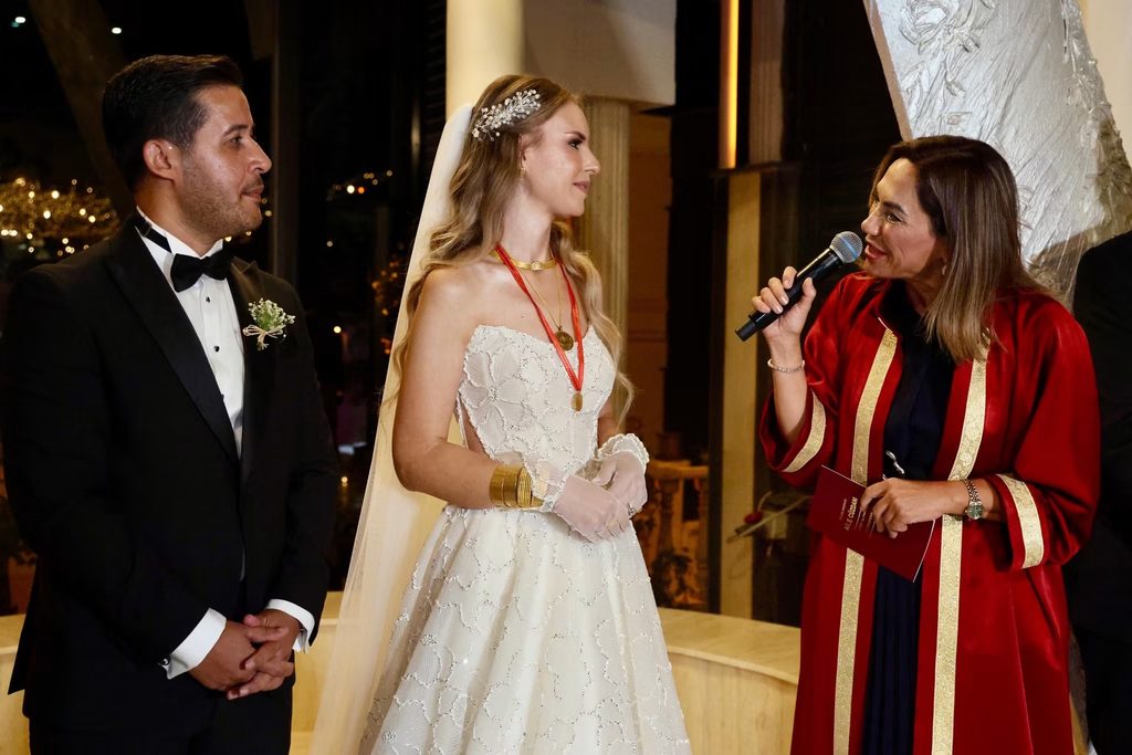 MERVE VE ABDULKADİR, MUHTEŞEM BİR ORGANİZASYONLA DÜNYA EVİNE GİRDİ