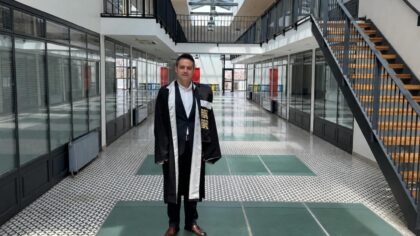 Müdür Seyhan Topaloğlu’nun Eğitim Yolculuğu Doktora ile Taçlandı