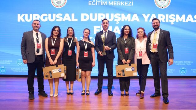 TEKİRDAĞ BAROSU KURGUSAL DURUŞMA YARIŞMASI’NDA TÜRKİYE BİRİNCİSİ