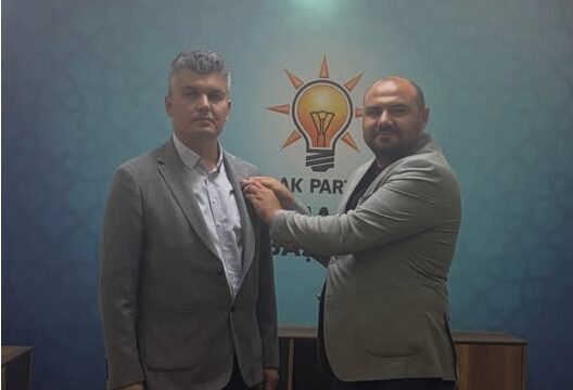 CHP’li Vekilin Eski Danışmanı Eray Alkan AK Parti’ye Katıldı