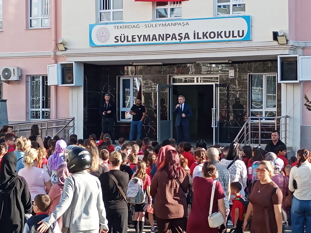SÜLEYMANPAŞA İLKOKULU’NDA YENİ EĞİTİM YILI COŞKUYLA BAŞLADI