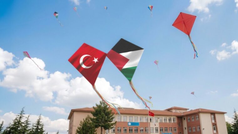 UÇURTMALAR, GAZZELİ ÇOCUKLAR İÇİN UMUDA YÜKSELECEK