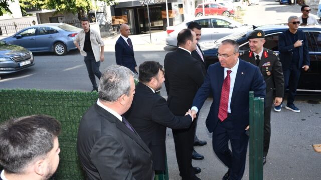 Vali Soytürk Gaziler Günü’nde Türkiye Harp Malulü Gaziler, Şehit, Dul ve Yetimleri Derneği’ni Ziyaret Etti
