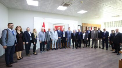MEDEK DEĞERLENDİRME HEYETİNDEN REKTÖRE NEZAKET ZİYARETİ