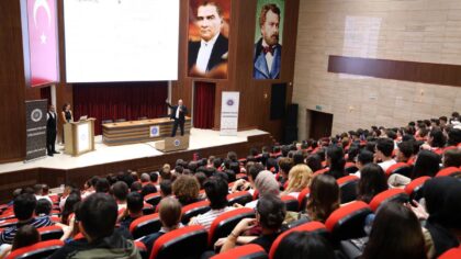 NAMIK KEMAL ÜNİVERSİTESİ YABANCI DİLLER YÜKSEKOKULU ÖĞRENCİ ORYANTASYON PROGRAMI YOĞUN BİR KATILIMLA GERÇEKLEŞTİ